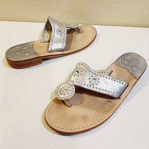 Jack Roger's Hamptons Silver Leather Flat Sandals size 8w